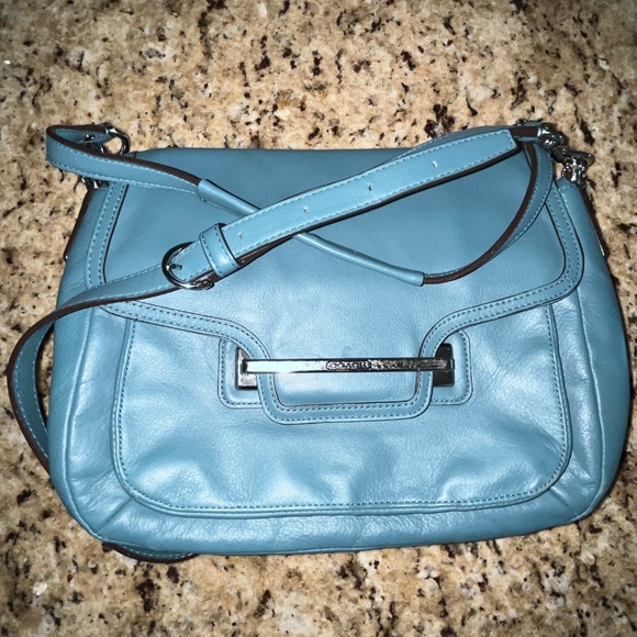 Classic Coach Blue Leather Crossbody Shoulder Bag - Picture 9 of 9